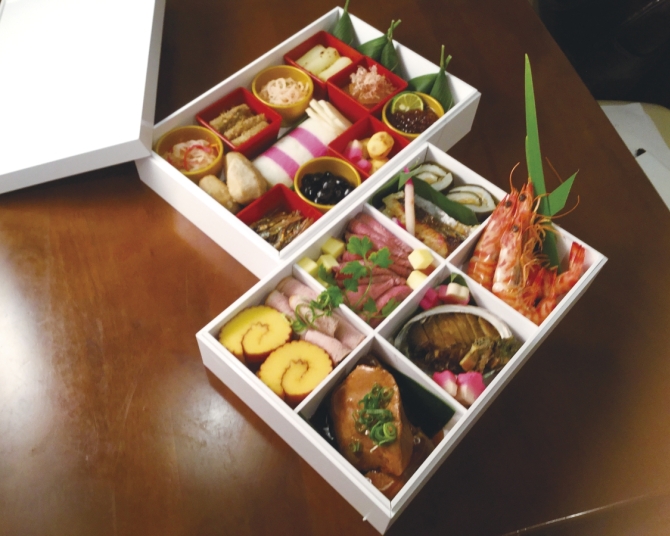 祇園しんじょう特製おせち2段 他府県発送用